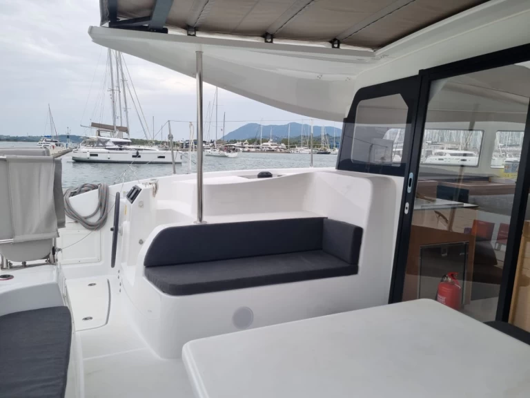 Yacht charter Préveza cheap Excess 11