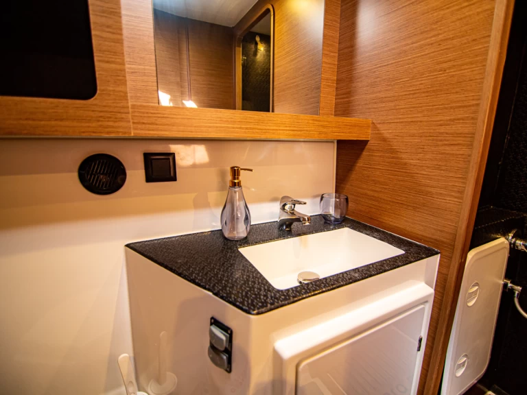 Yacht charter Préveza cheap Lagoon 42