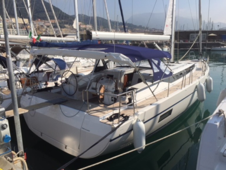 Sailboat rental with or without captain Bavaria Salerno