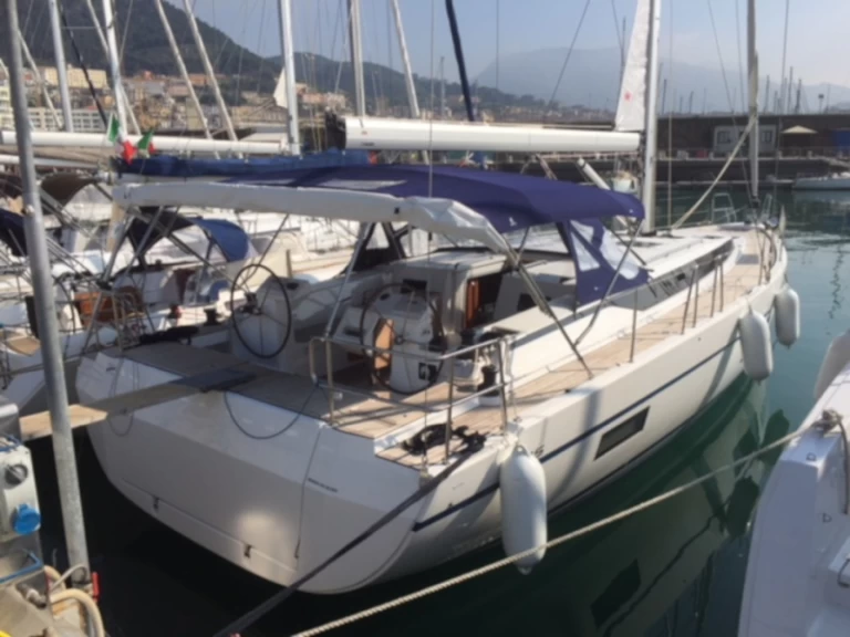 Sailboat rental with or without captain Bavaria Salerno