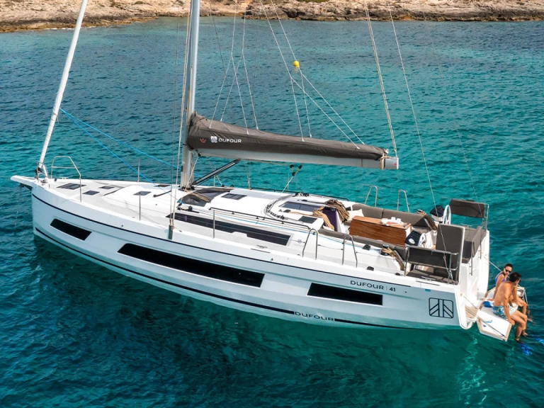 Bareboat Rental Sailboat Dufour with a boat licence