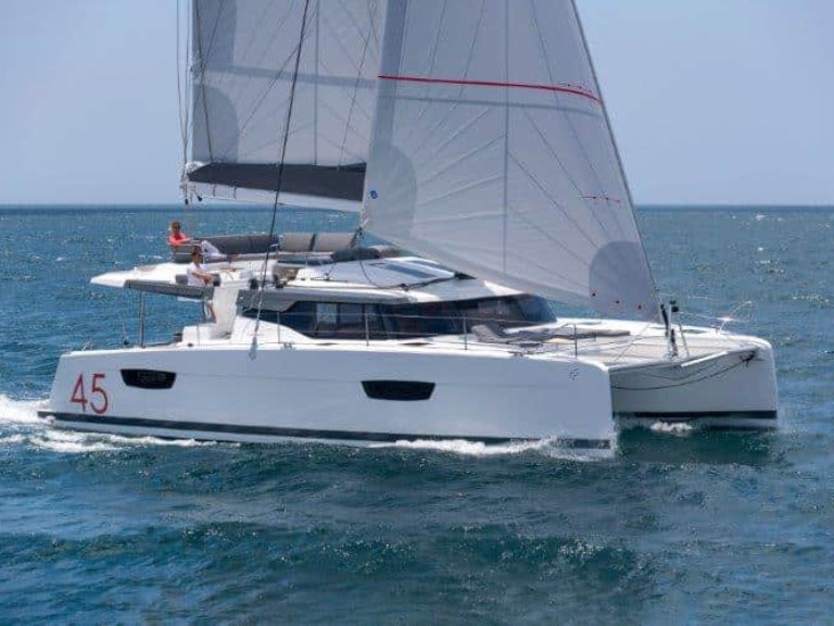 Fountaine Pajot Elba 45 in Palma de Mallorca on SamBoat