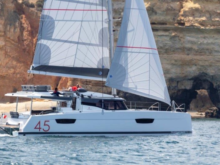 Rent a Fountaine Pajot Elba 45 Palma de Mallorca