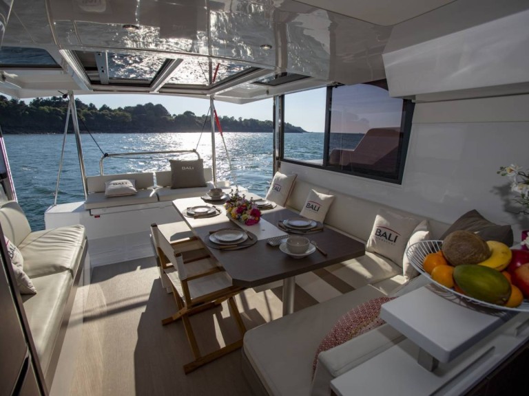 Bali Bali Catspace Voile in Lefkáda on SamBoat