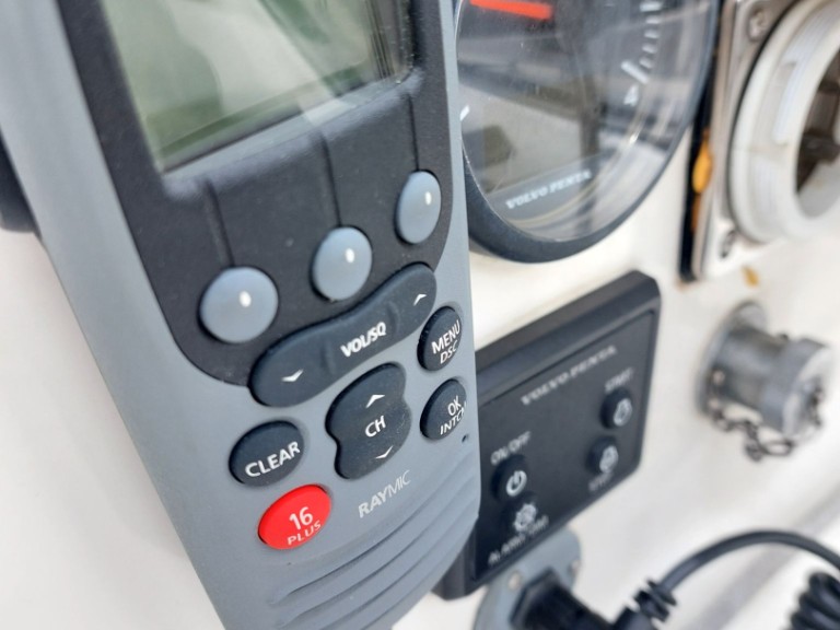 Bareboat Rental Sailboat Dufour with a boat licence