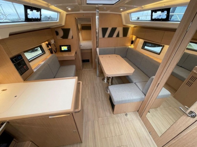 Sailboat for rent Trapani at the best price