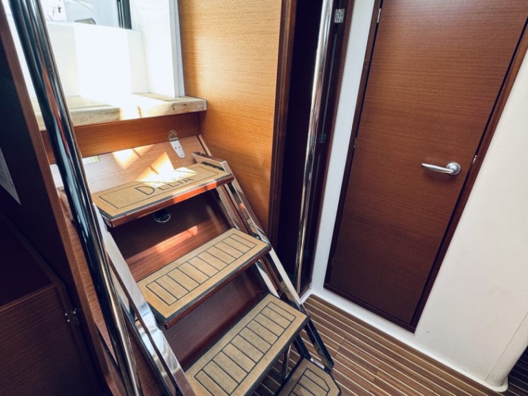 Hanse Hanse 458 in Novi Vinodolski on SamBoat