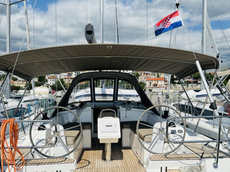 Yacht charter Novi Vinodolski cheap Bavaria C38