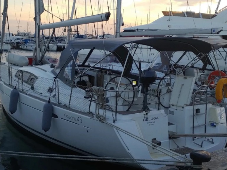 Yacht charter Eleusis cheap Oceanis 43