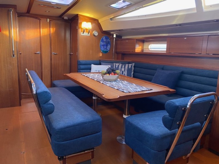 Bareboat Rental Sailboat Delphia with a boat licence