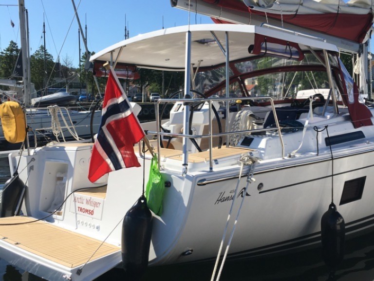 Boat rental Hanse Hanse 458 in Eidkjosen on Samboat