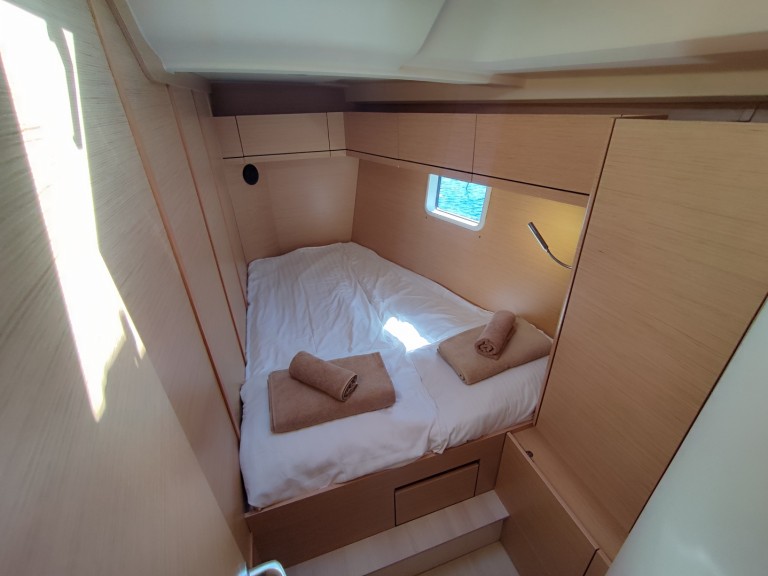 Sailboat rental with or without captain Hanse Lávrio