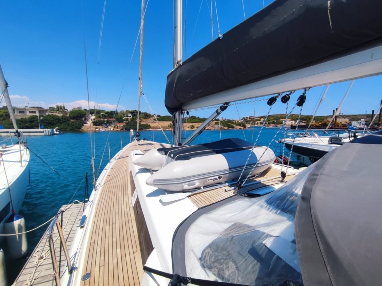 Sailboat rental with or without captain Hanse Lávrio