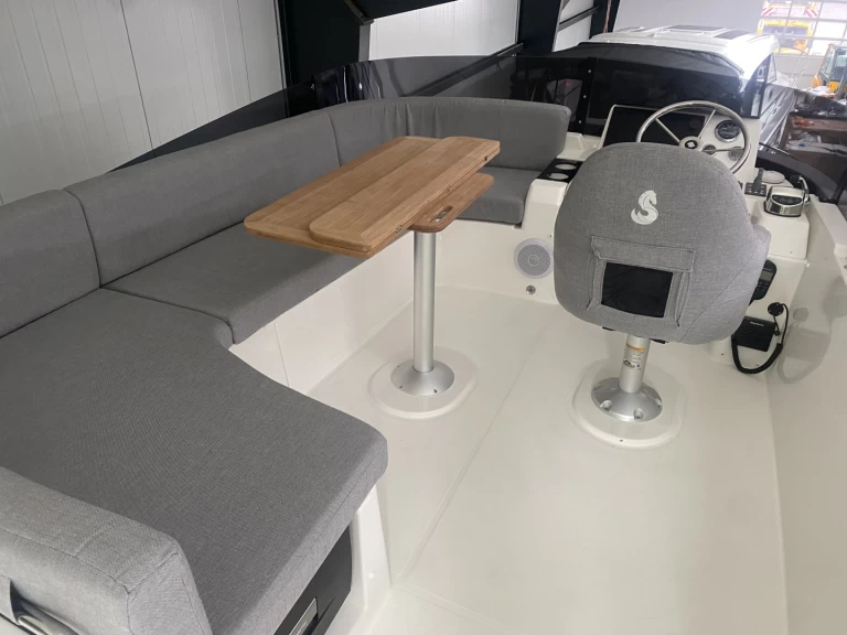 Yacht charter Pula cheap Swift Trawler 35