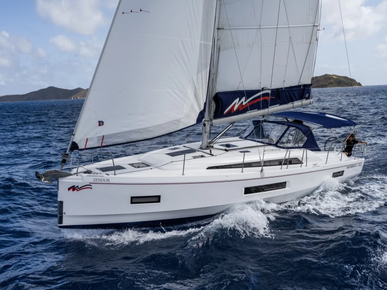 Bénéteau Oceanis 41 in Road Town on SamBoat