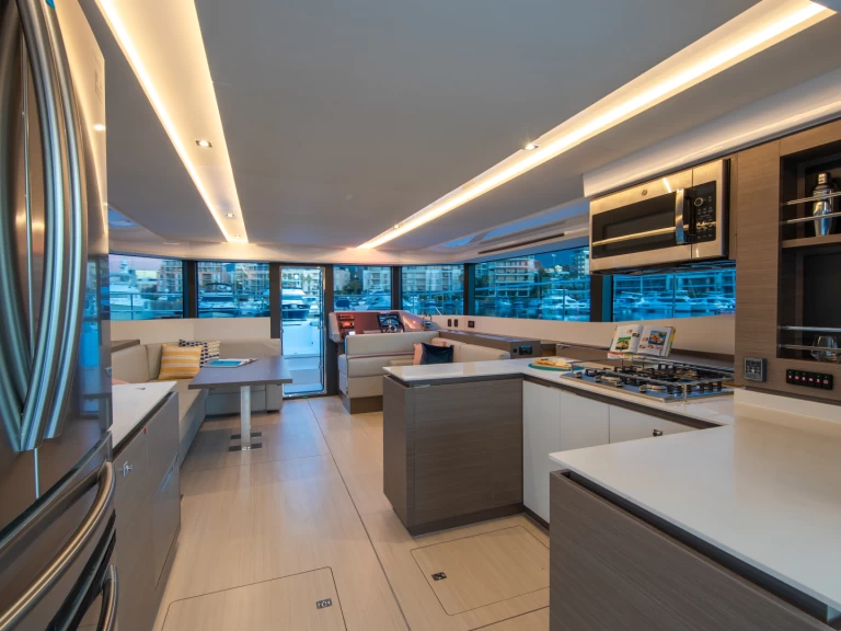 Leopard Leopard 53 Powercat in Red Hook on SamBoat