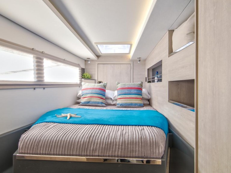 Bareboat Rental Catamaran Leopard with a boat licence