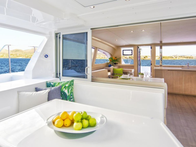Catamaran for rent Eden Island at the best price