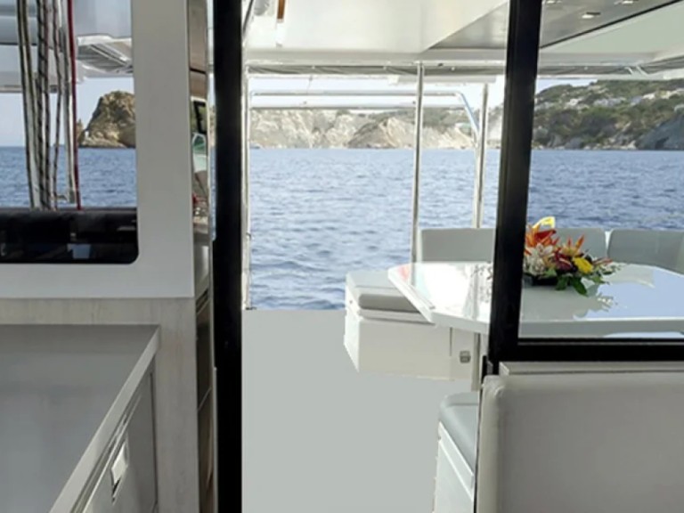 Yacht charter Dubrovnik cheap Leopard 45