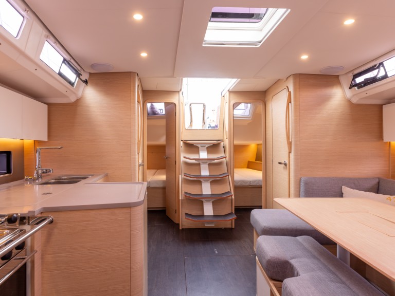 Sailboat for rent Dubrovnik at the best price