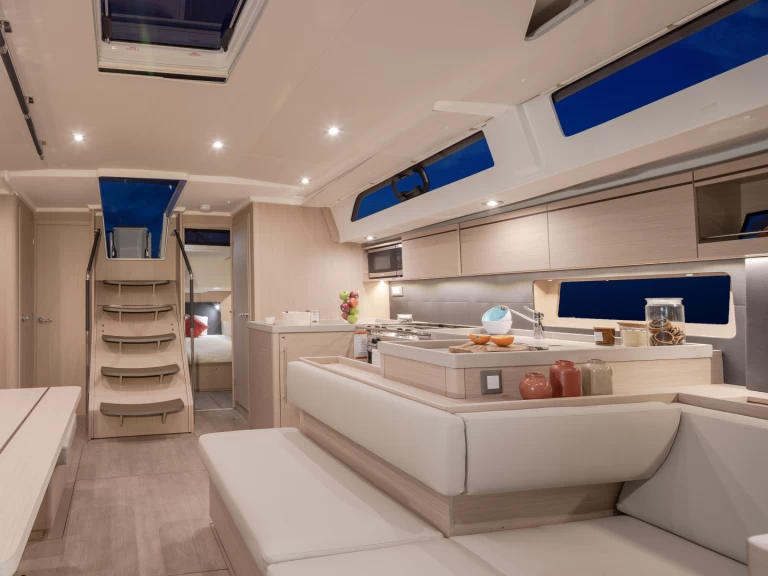 Yacht charter Marina (City) cheap Oceanis 51.1