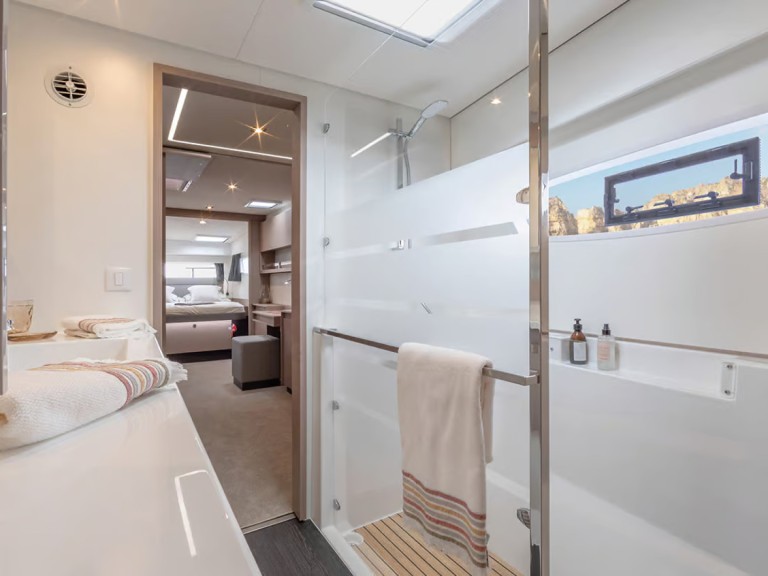 Yacht charter Palermo cheap Elba 45