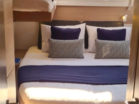 Catamaran rental with or without captain Lagoon Volos