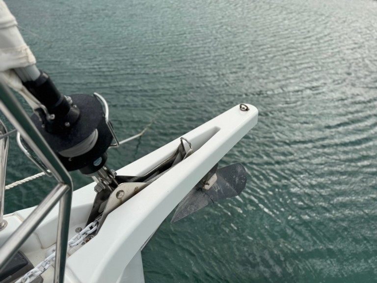 Jeanneau Sun Odyssey 410 in Pylos on SamBoat