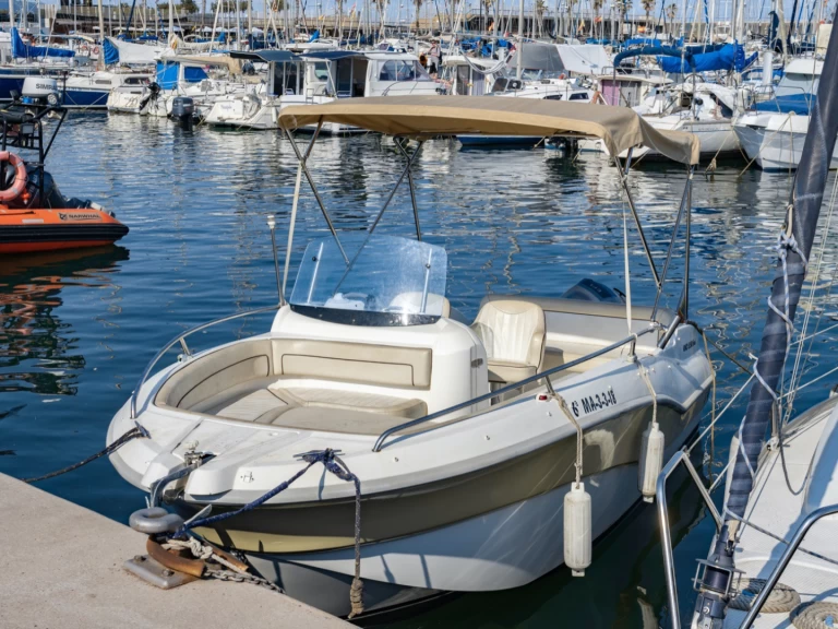 Rio Rio 550 Fish charter bareboat or captained in  Badalona
