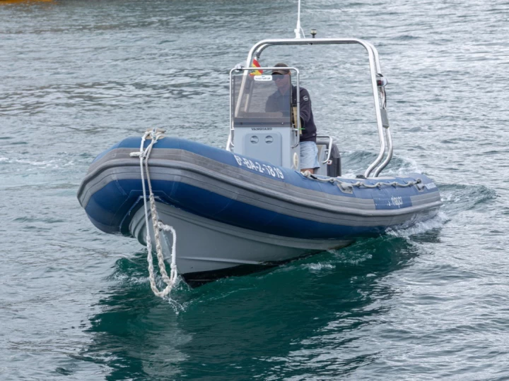 Bareboat Rental RIB Vanguard with a boat licence