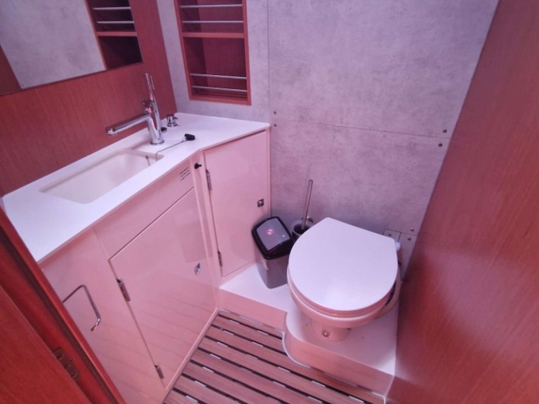 Rent a Bavaria Bavaria C42 Préveza