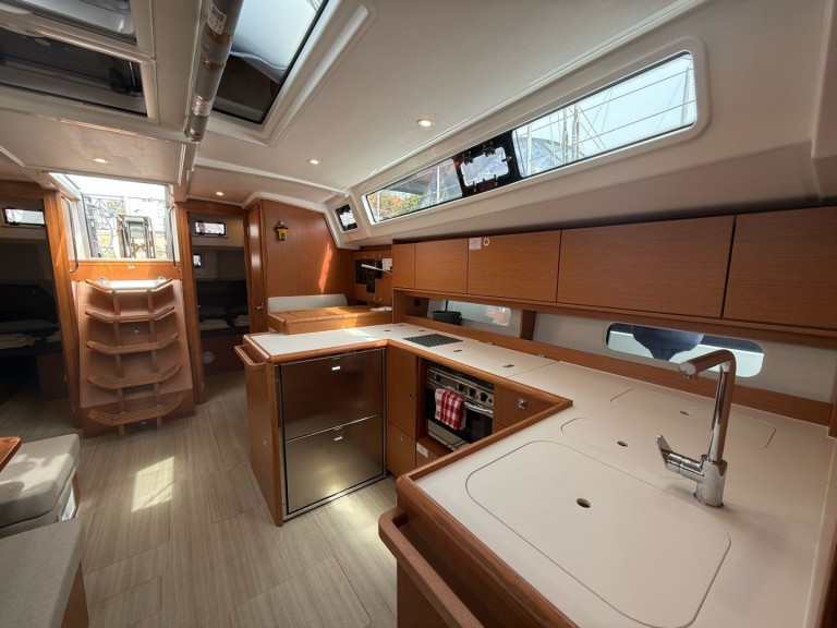 Rent a Bavaria Bavaria C46 Préveza