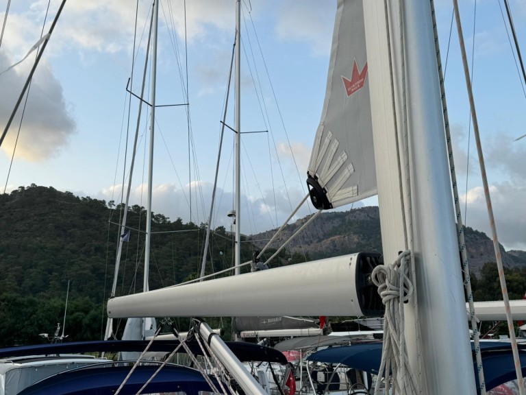Rent a Bavaria Cruiser 46 Göcek