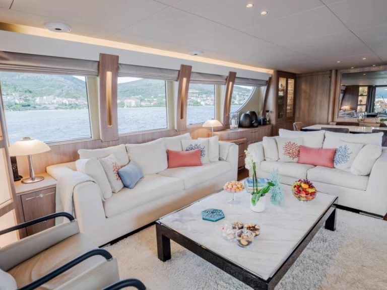 Boat rental  Luxury Motor Yacht  in Šibenik on Samboat