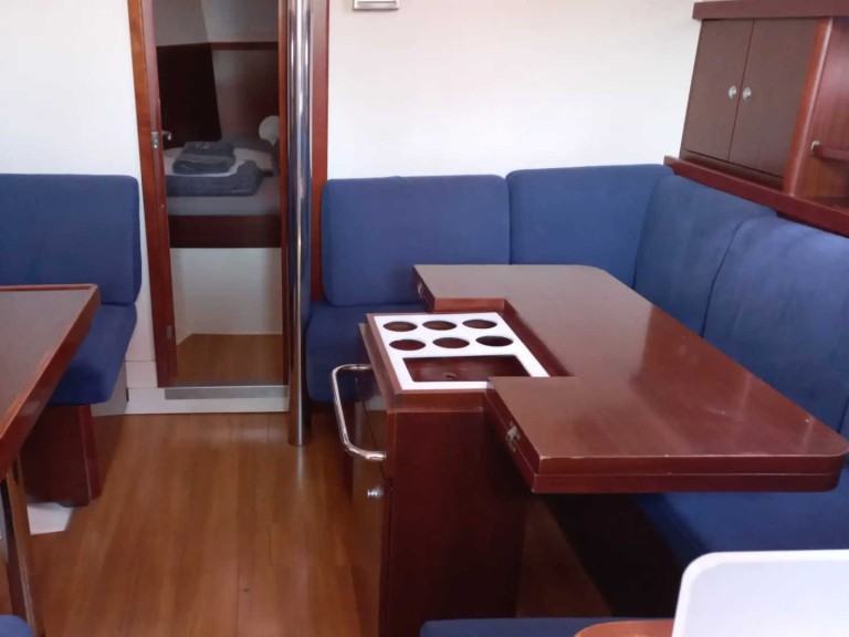 Rent a Hanse Hanse 375 Marmaris (district)