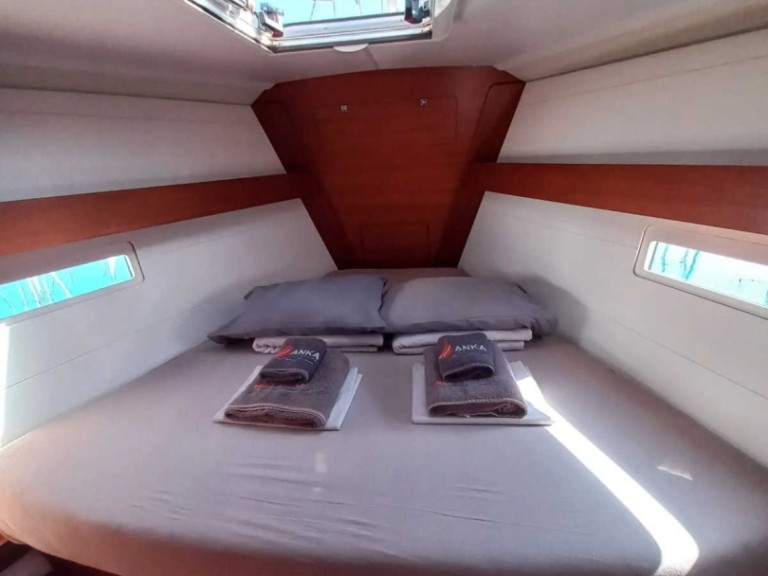 Bareboat Rental Sailboat Dufour with a boat licence