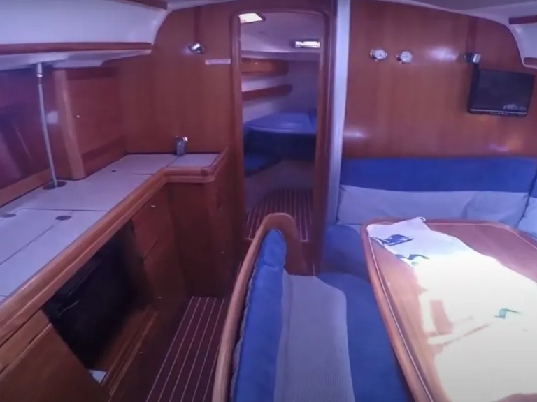 Yacht charter Lefkáda cheap Bavaria 39