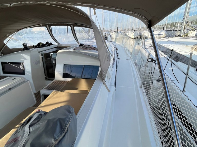 Jeanneau Sun Odyssey 440 charter bareboat or captained in  Sukošan