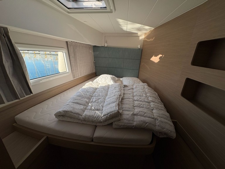 Catamaran rental with or without captain Lagoon Sukošan