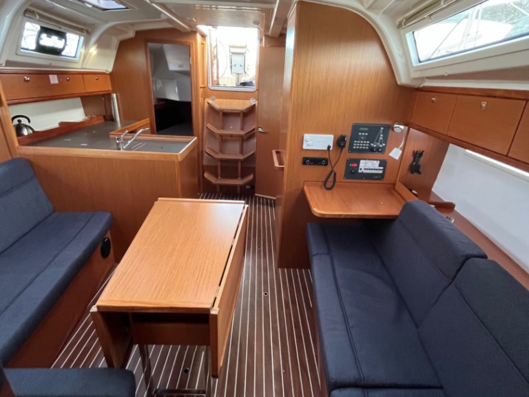Rent a Bavaria Cruiser 37 Sukošan