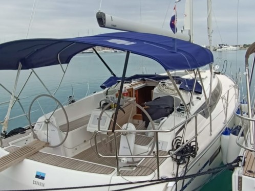 Yacht charter Sukošan cheap Cruiser 37