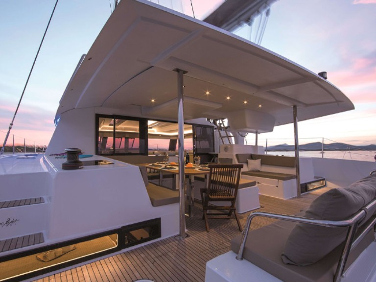 Bareboat Rental Catamaran 1 with a boat licence