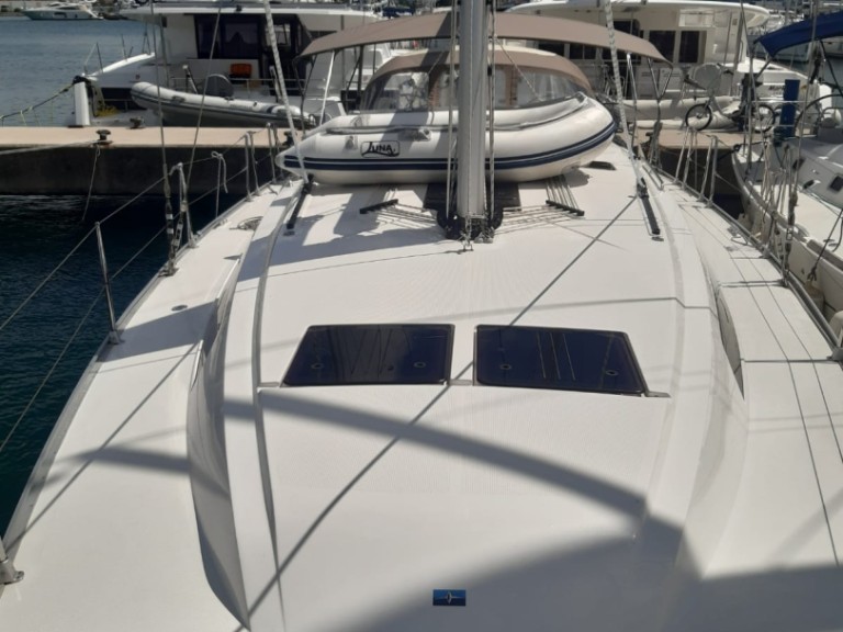 Yacht charter Sukošan cheap Cruiser 46