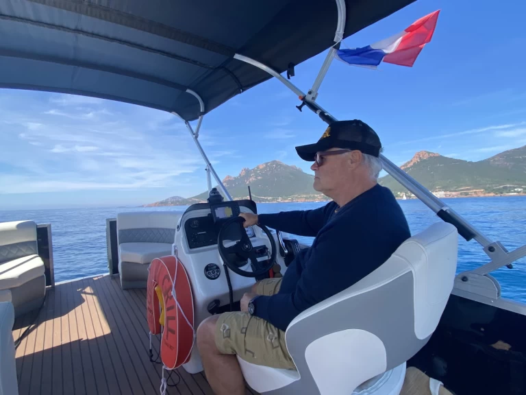 Gospel Qingdao in Golfe-Juan on SamBoat