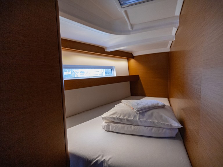 Yacht charter Kaštel Gomilica cheap Sun Odyssey 440