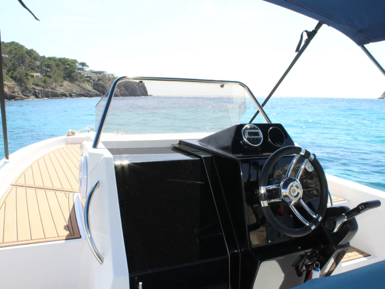 Cattleya x6 cabin charter bareboat or captained in  Club Nàutic Santa Ponsa