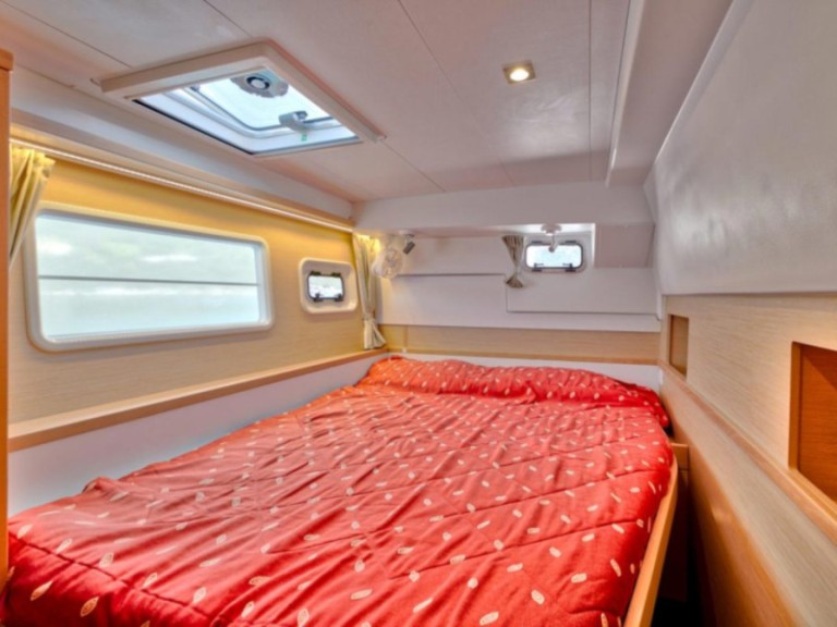 Catamaran for rent Pálairos at the best price