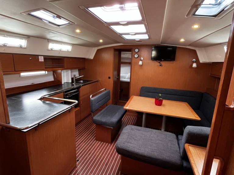 Bavaria Cruiser 45 in Sukošan on SamBoat