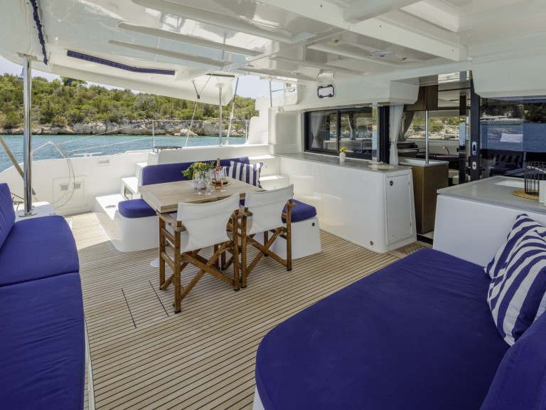 Rent a Lagoon Lagoon 46 Porto Cheli