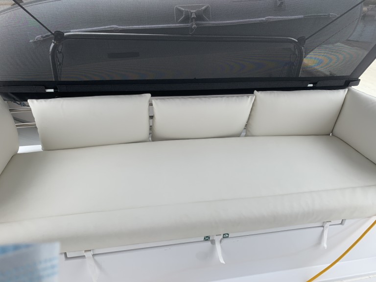 Bali Bali 4.1 in Lávrio on SamBoat